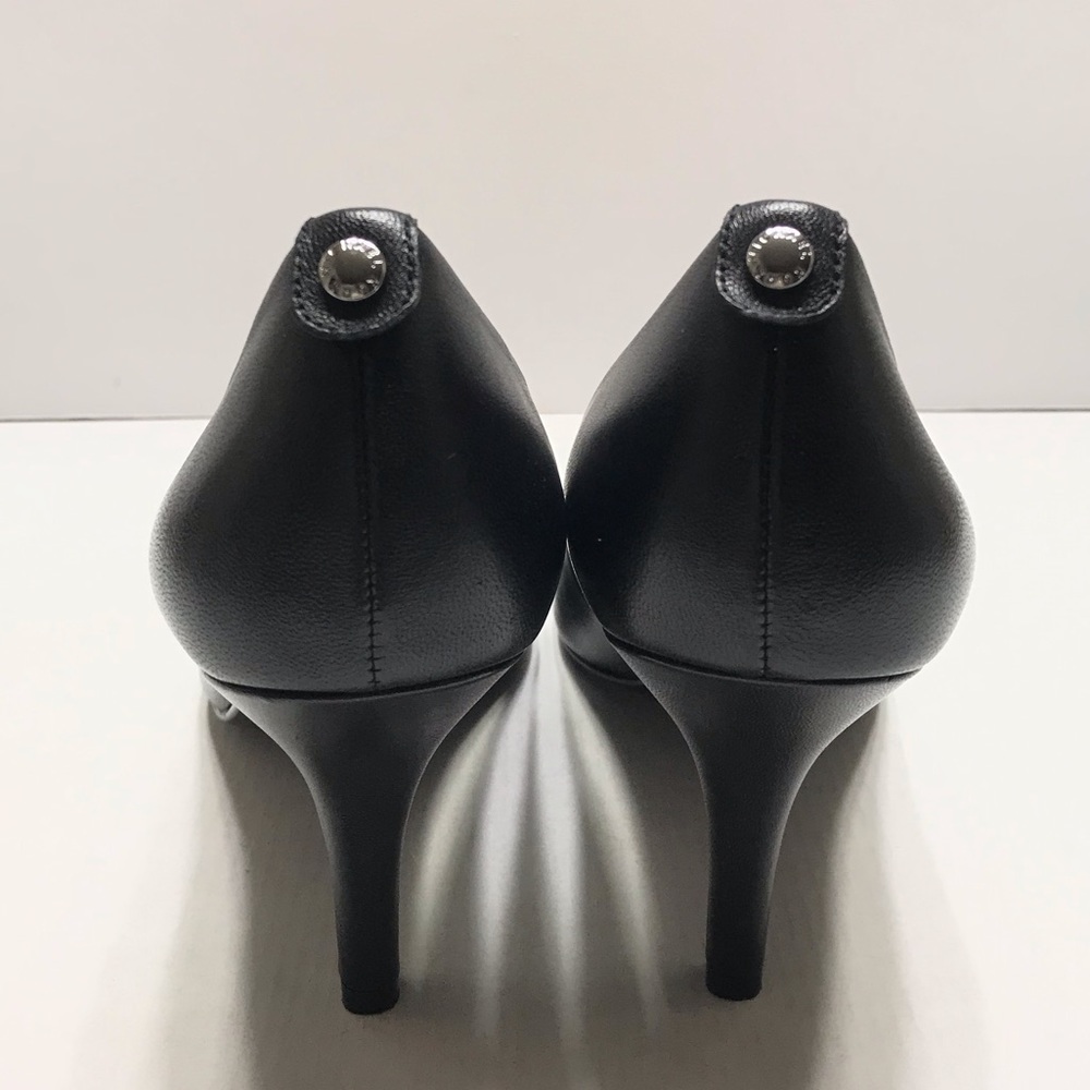 NEW Michael Kors Dorothy Leather Pointed Toe Heels - Picture 3 of 8